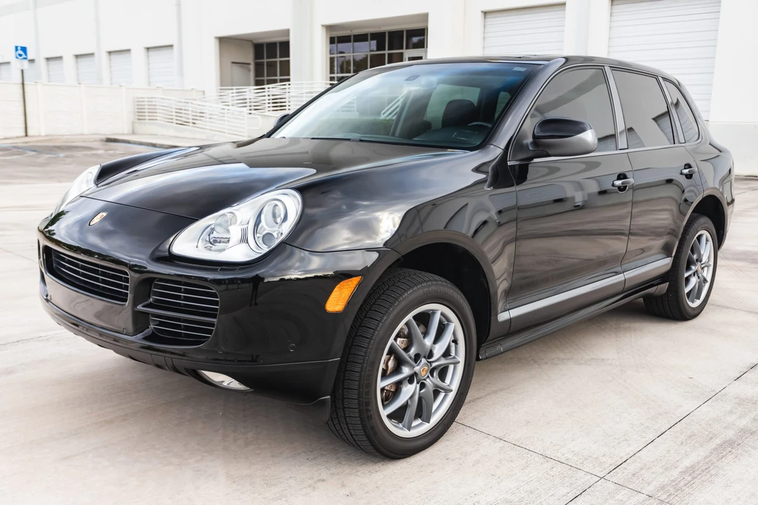 2006 Porsche 955/957 Cayenne S - Image 2 of 31