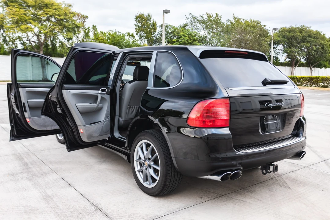 2006 Porsche 955/957 Cayenne S - Image 15 of 31