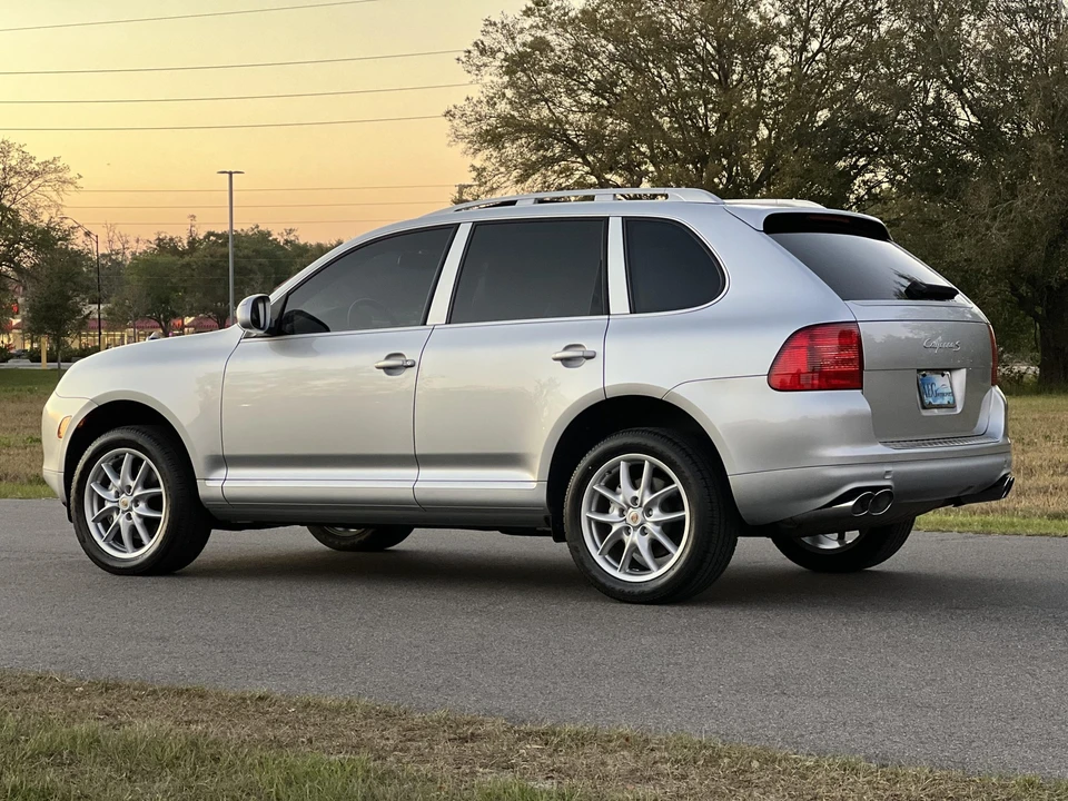 2006 Porsche 955/957 Cayenne S - Image 9 of 31