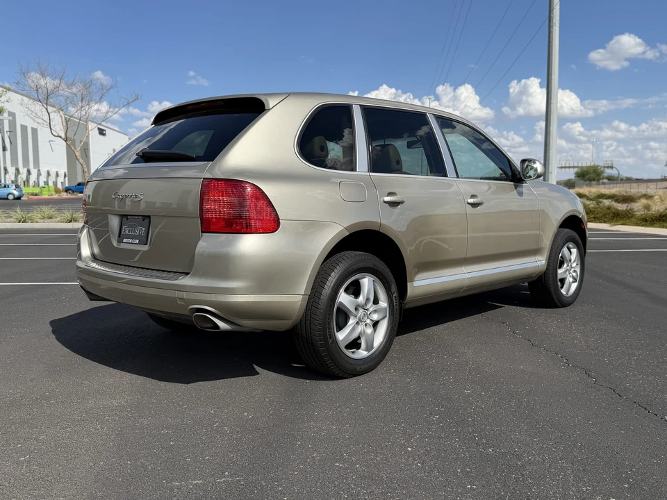 2006 Porsche 955/957 Cayenne S - Image 9 of 31