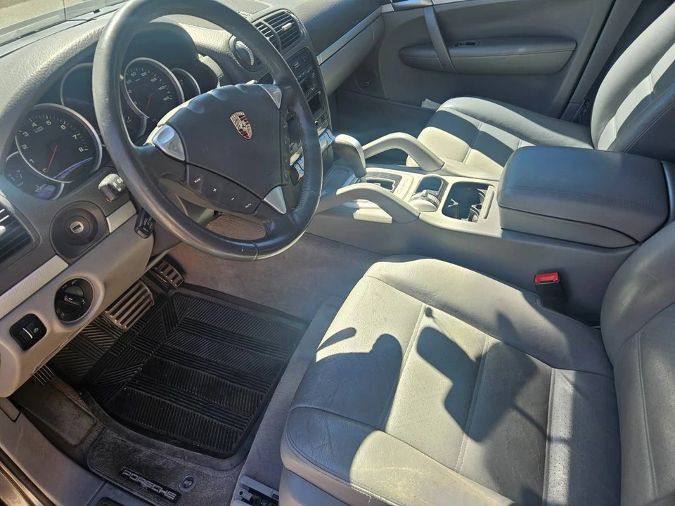 2006 Porsche 955/957 Cayenne S - Image 9 of 19