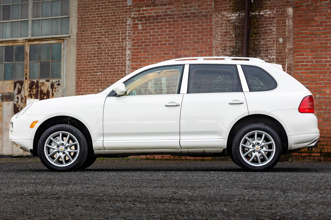 2006 Porsche 955/957 Cayenne S - Image 3 of 31