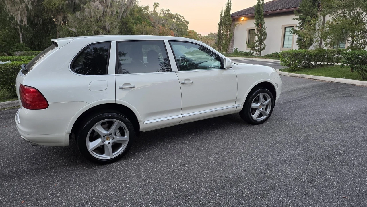 2006 Porsche 955/957 Cayenne S - Image 18 of 31