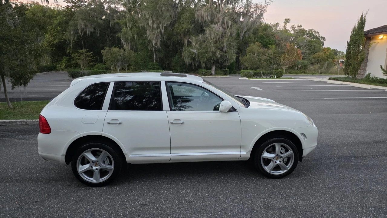 2006 Porsche 955/957 Cayenne S - Image 19 of 31