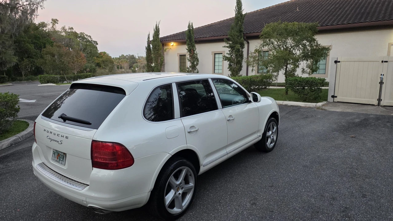 2006 Porsche 955/957 Cayenne S - Image 16 of 31