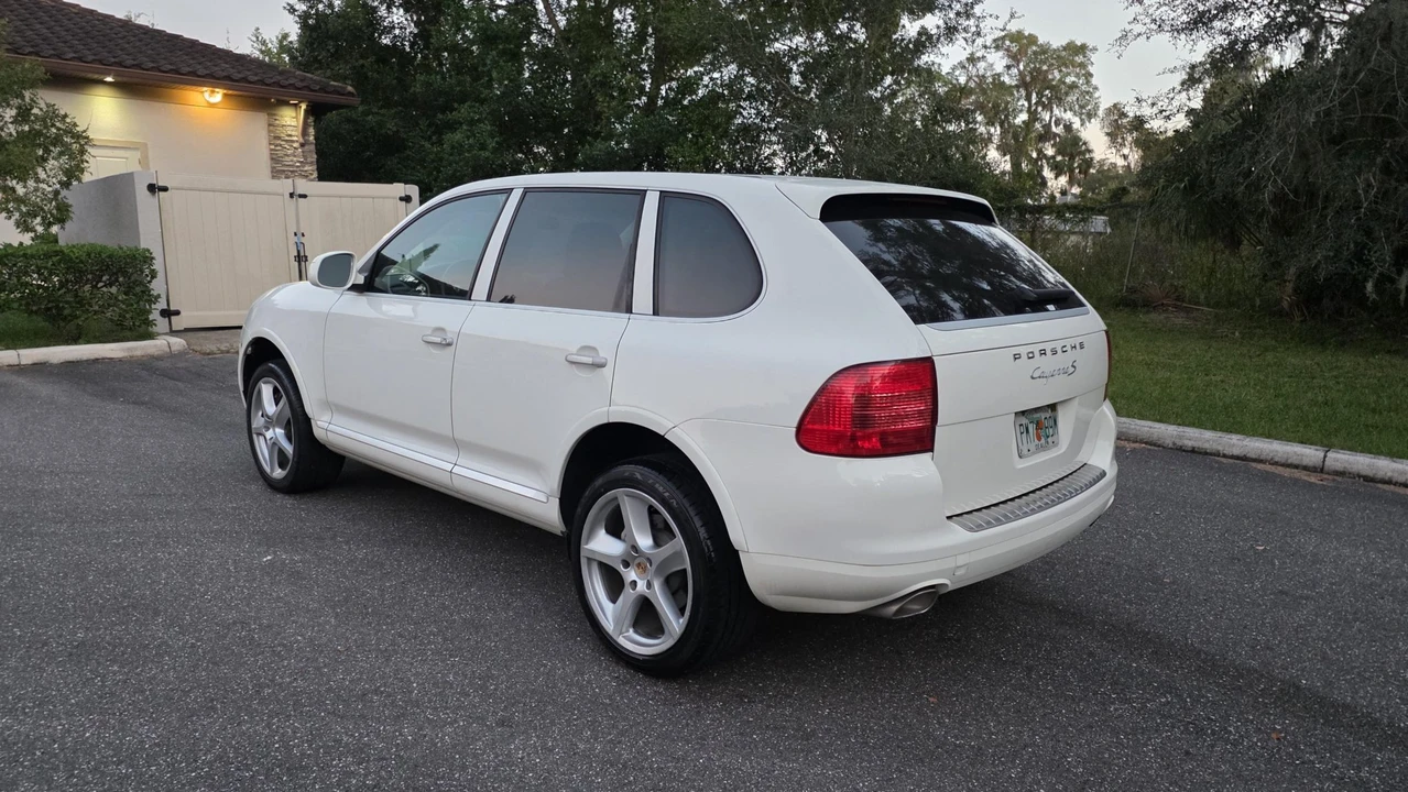 2006 Porsche 955/957 Cayenne S - Image 12 of 31