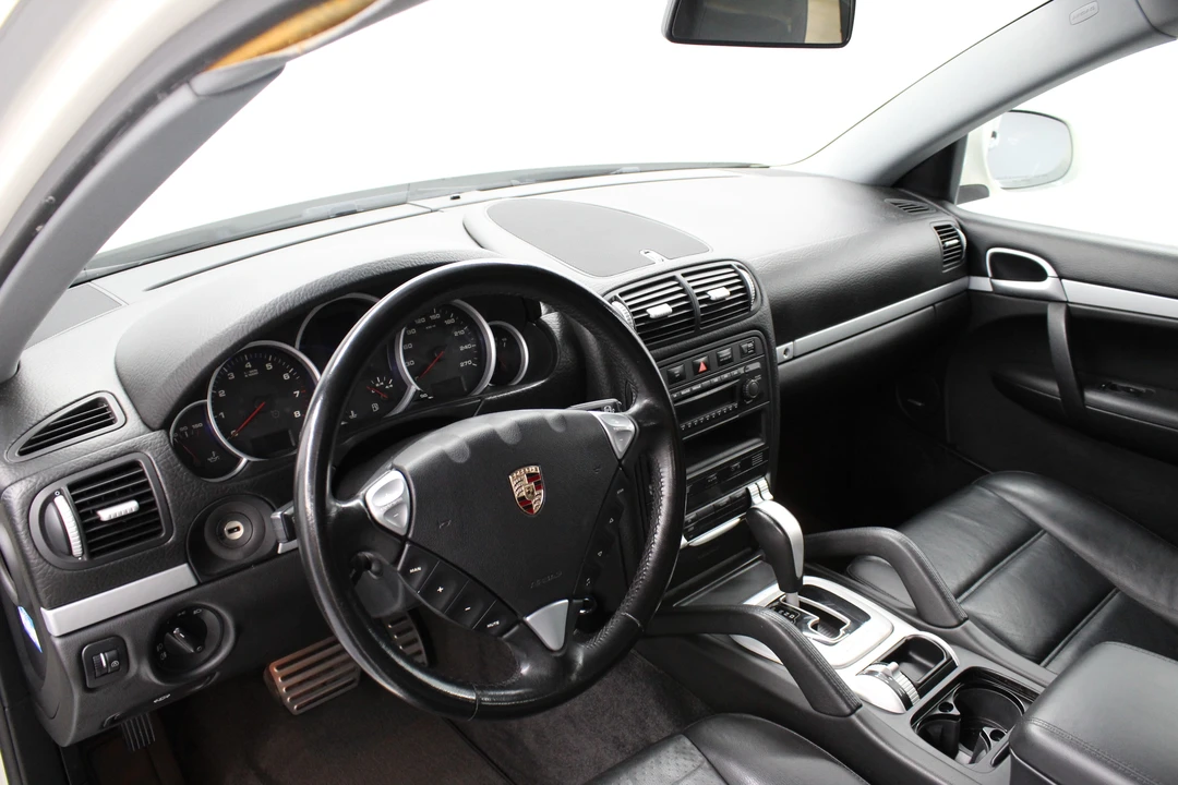2006 Porsche 955/957 Cayenne S - Image 15 of 18