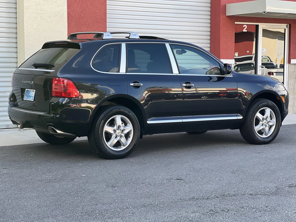 2006 Porsche 955/957 Cayenne S - Image 10 of 31