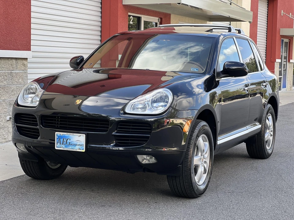 2006 Porsche 955/957 Cayenne S - Image 2 of 31