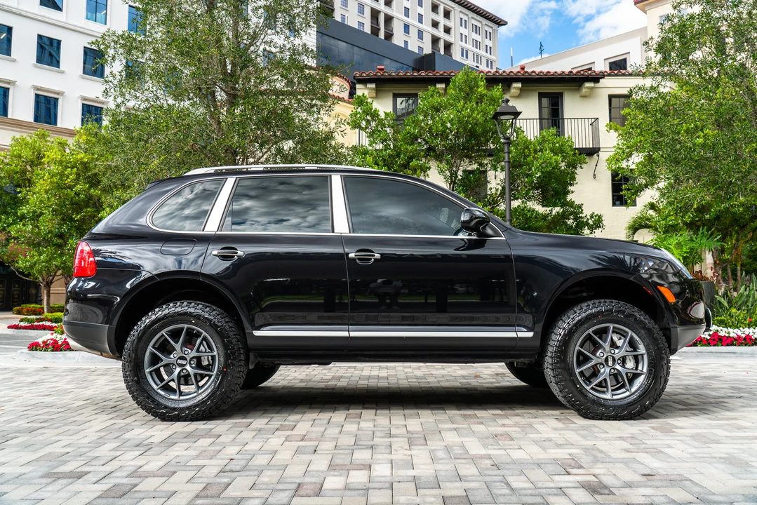 2006 Porsche 955/957 Cayenne S - Image 13 of 31