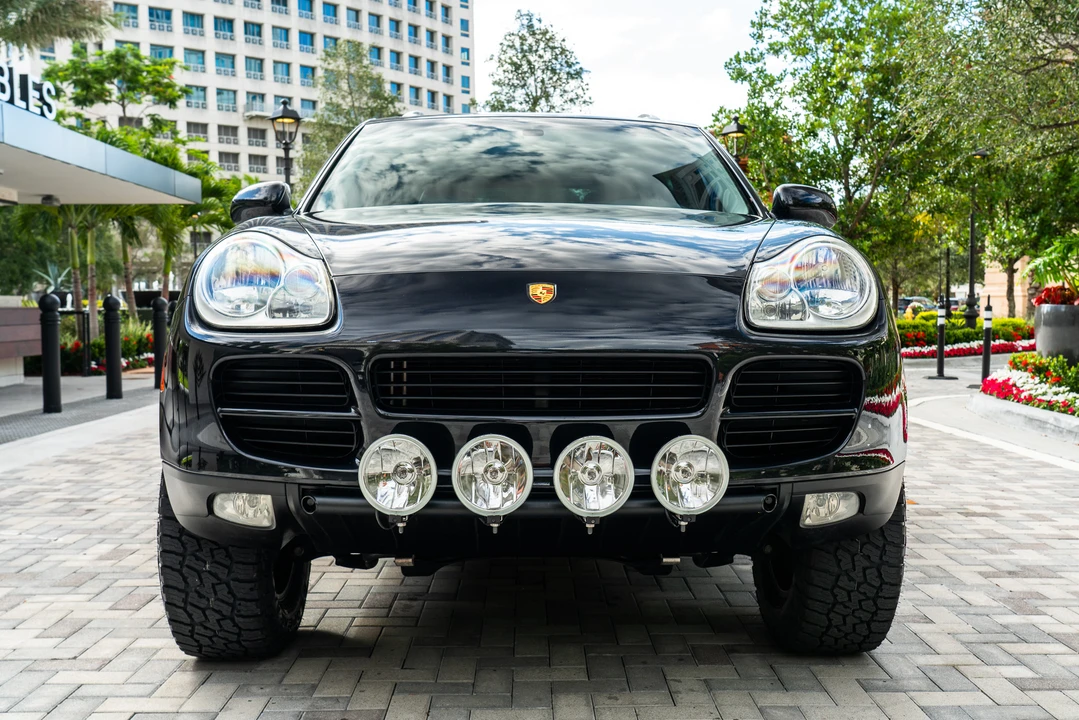 2006 Porsche 955/957 Cayenne S - Image 9 of 31