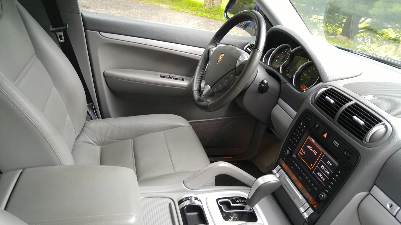 2006 Porsche 955/957 Cayenne S - Image 9 of 11