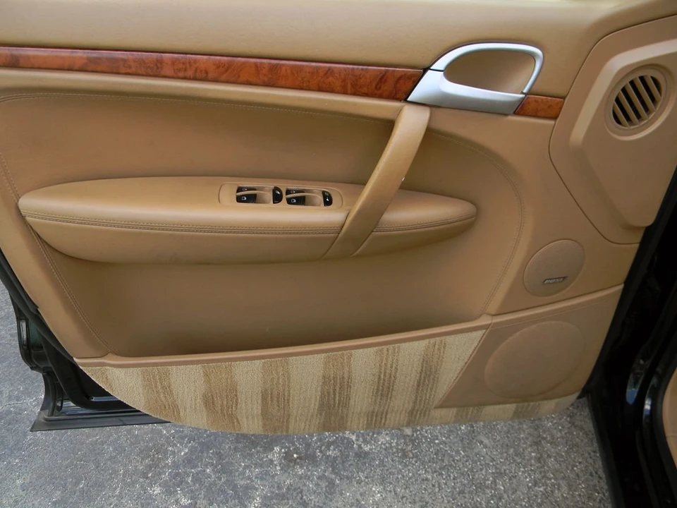 2006 Porsche 955/957 Cayenne Turbo - Image 9 of 28