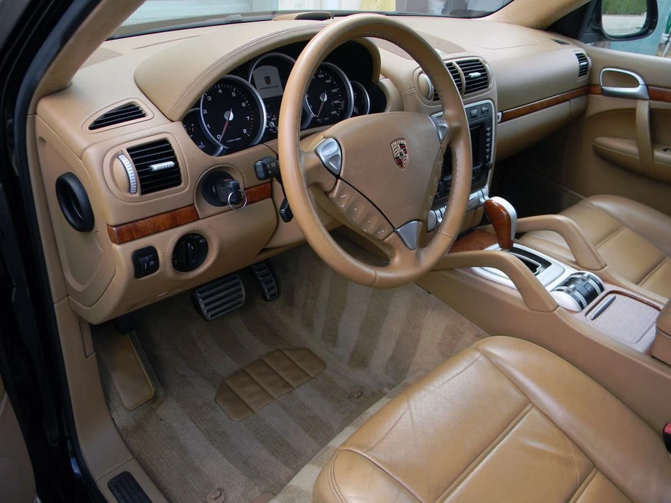2006 Porsche 955/957 Cayenne Turbo - Image 10 of 28