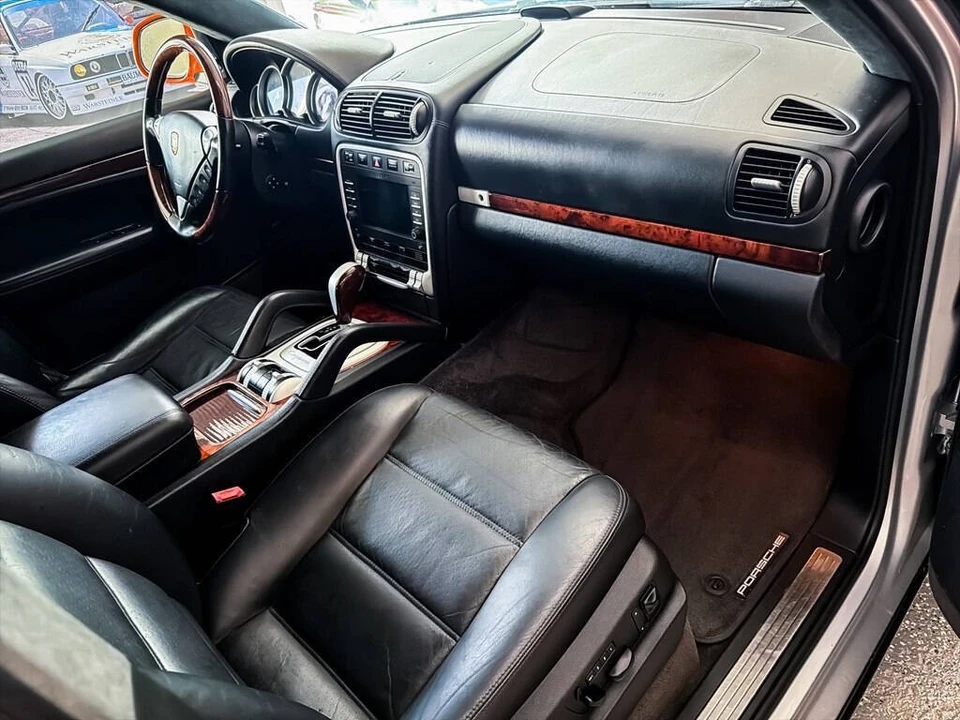 2006 Porsche 955/957 Cayenne Turbo - Image 27 of 31