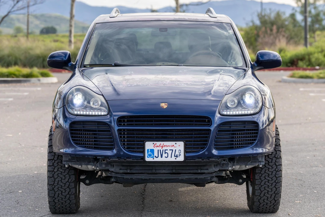 2006 Porsche 955/957 Cayenne Turbo - Image 2 of 31
