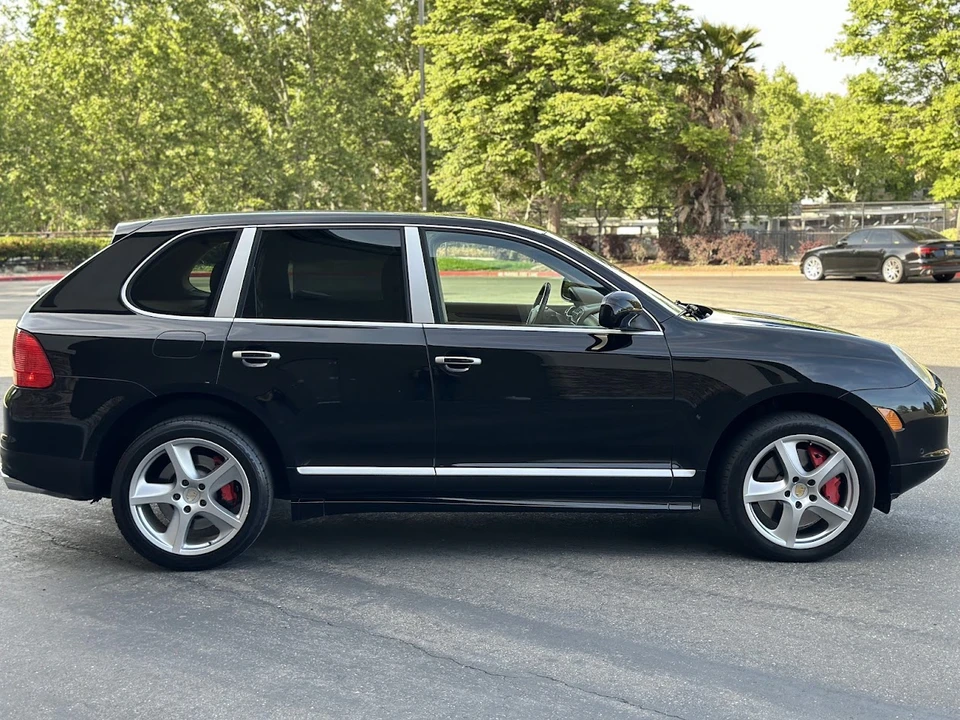 2006 Porsche 955/957 Cayenne Turbo - Image 3 of 31