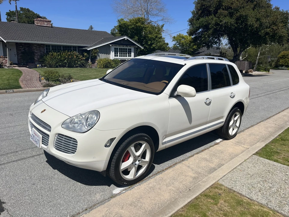 2006 Porsche 955/957 Cayenne Turbo - Image 2 of 31