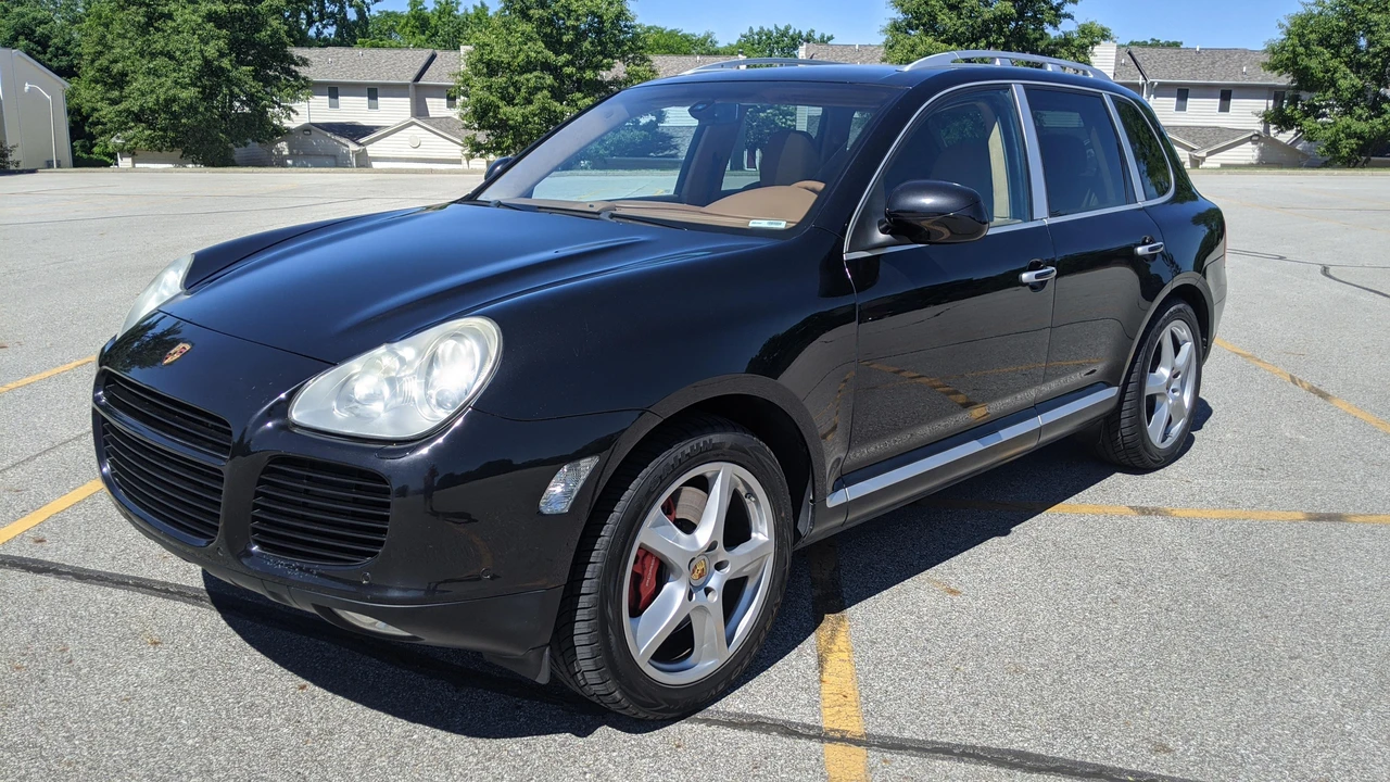 2006 Porsche 955/957 Cayenne Turbo - Image 2 of 31