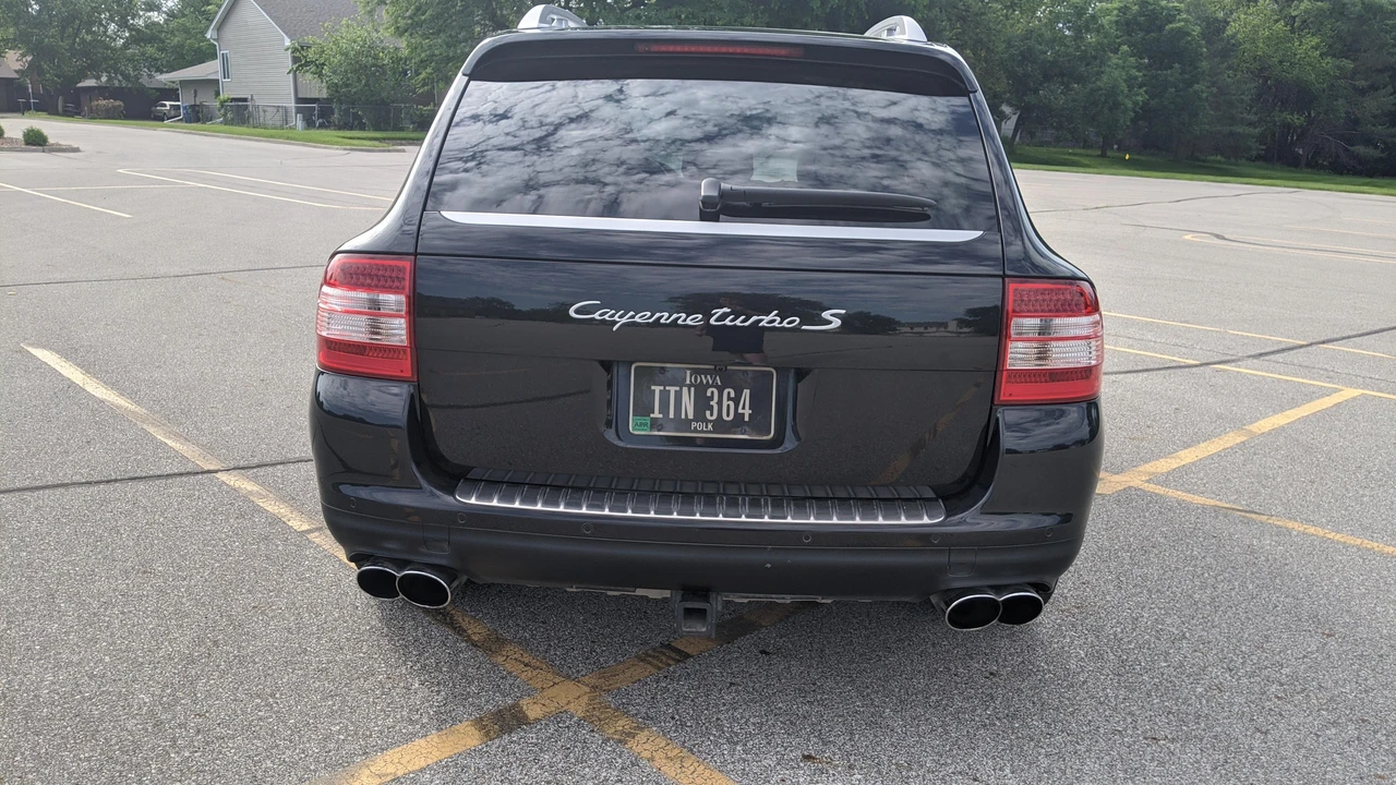 2006 Porsche 955/957 Cayenne Turbo - Image 15 of 31