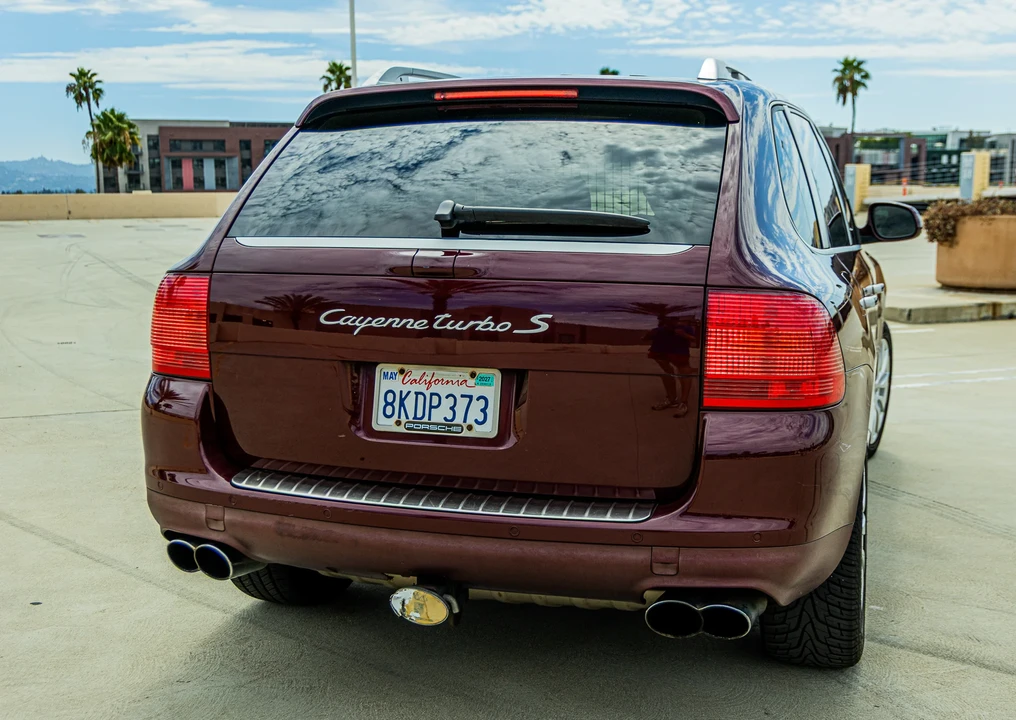 2006 Porsche 955/957 Cayenne Turbo S - Image 12 of 31