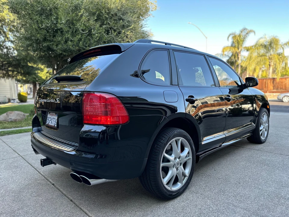 2006 Porsche 955/957 Cayenne Turbo - Image 8 of 31