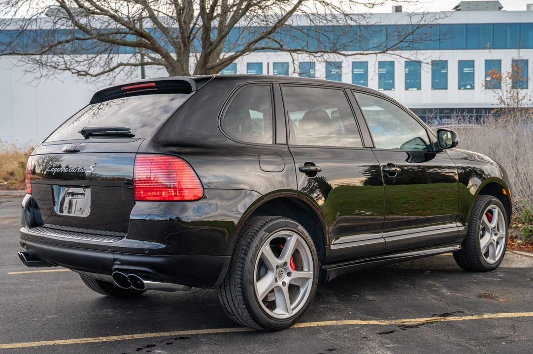 2006 Porsche 955/957 Cayenne Turbo - Image 8 of 31
