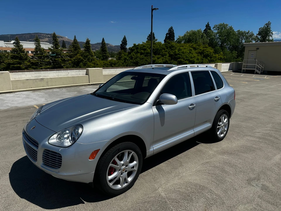 2006 Porsche 955/957 Cayenne Turbo S - Image 3 of 31