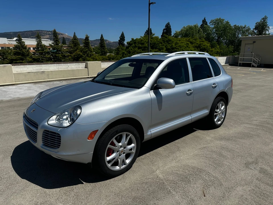 2006 Porsche 955/957 Cayenne Turbo S - Image 5 of 31