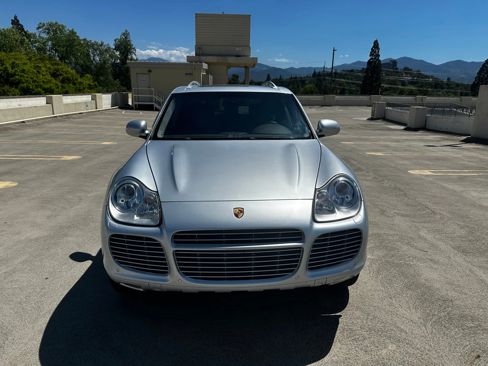 2006 Porsche 955/957 Cayenne Turbo S - Image 8 of 31