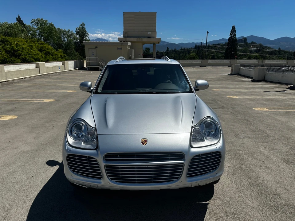 2006 Porsche 955/957 Cayenne Turbo S - Image 10 of 31