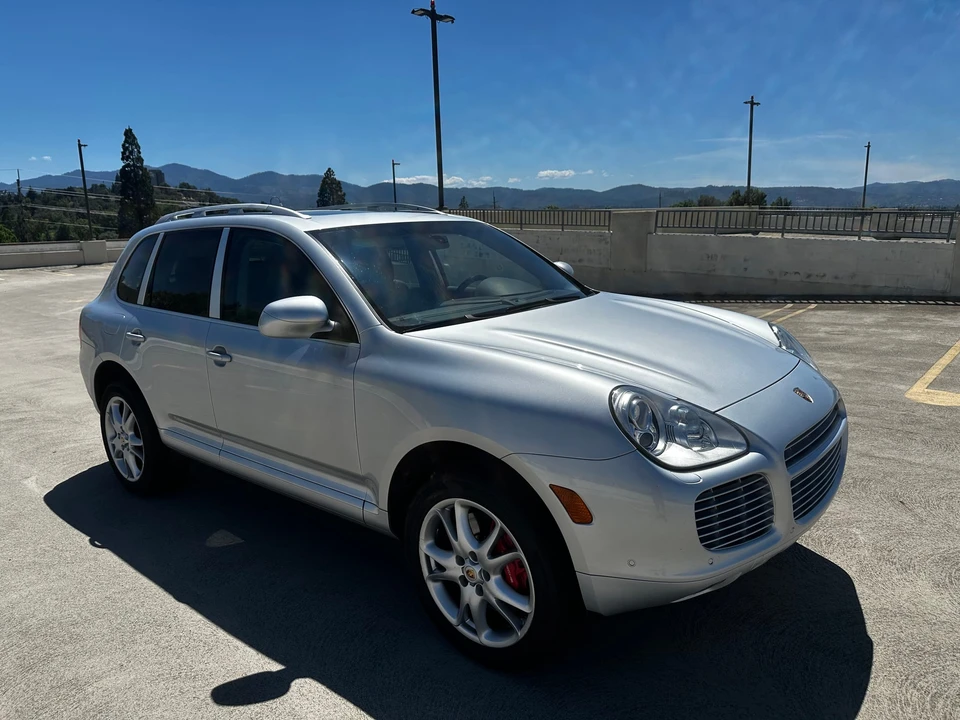 2006 Porsche 955/957 Cayenne Turbo S - Image 17 of 31