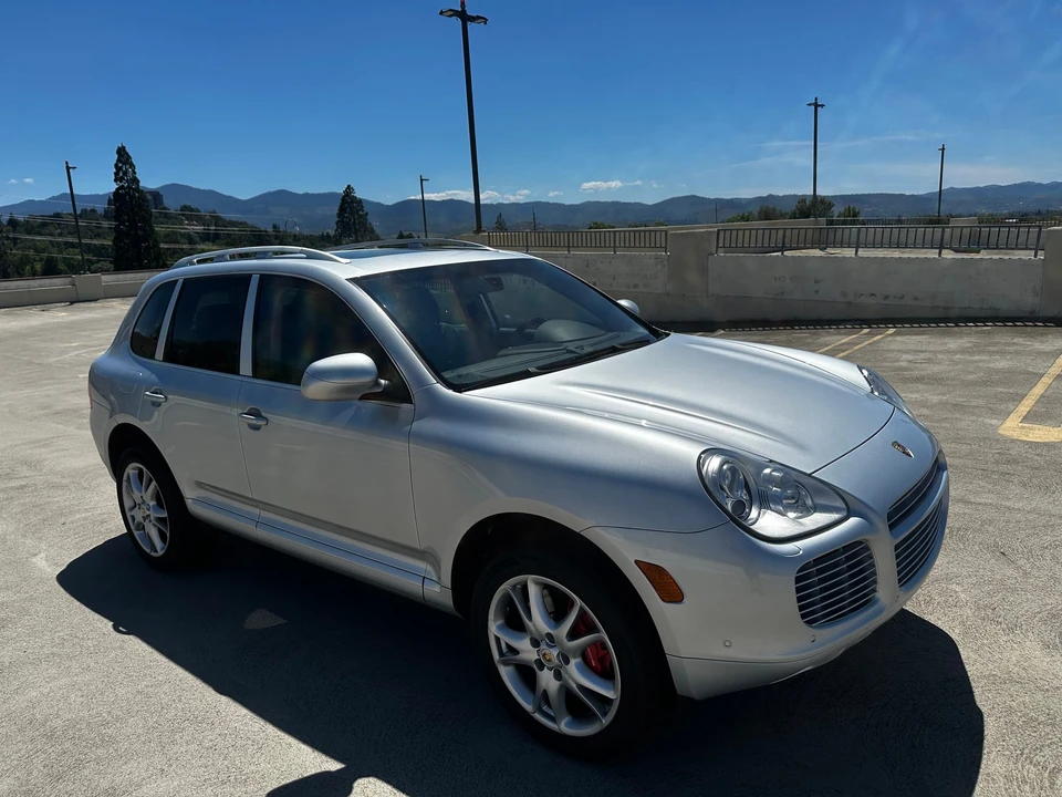 2006 Porsche 955/957 Cayenne Turbo S - Image 18 of 31