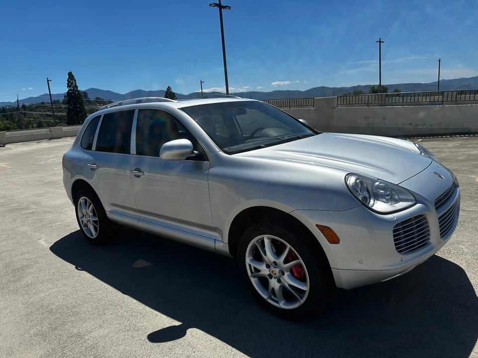 2006 Porsche 955/957 Cayenne Turbo S - Image 19 of 31