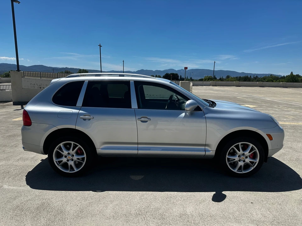 2006 Porsche 955/957 Cayenne Turbo S - Image 24 of 31