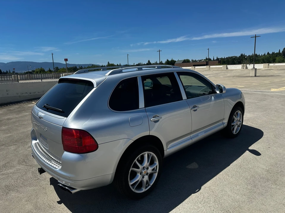2006 Porsche 955/957 Cayenne Turbo S - Image 25 of 31