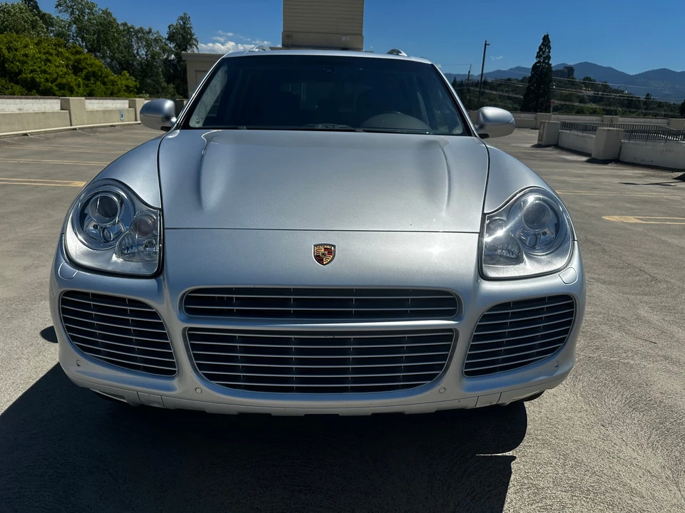 2006 Porsche 955/957 Cayenne Turbo S - Image 14 of 31