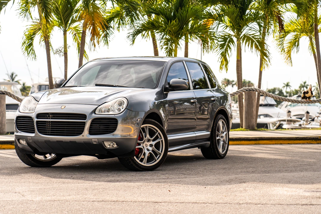 2006 Porsche 955/957 Cayenne Turbo - Image 2 of 31