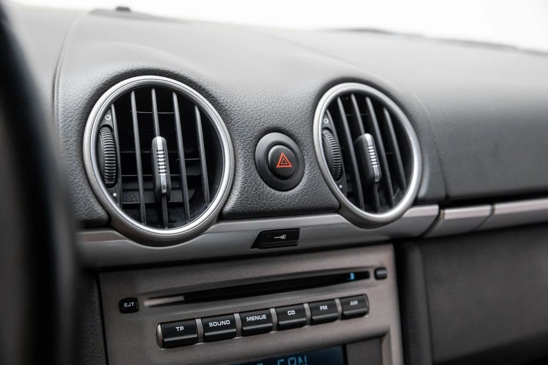 2006 Porsche - Image 26 of 31
