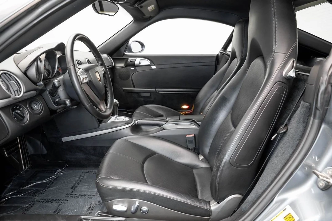 2006 Porsche - Image 12 of 31