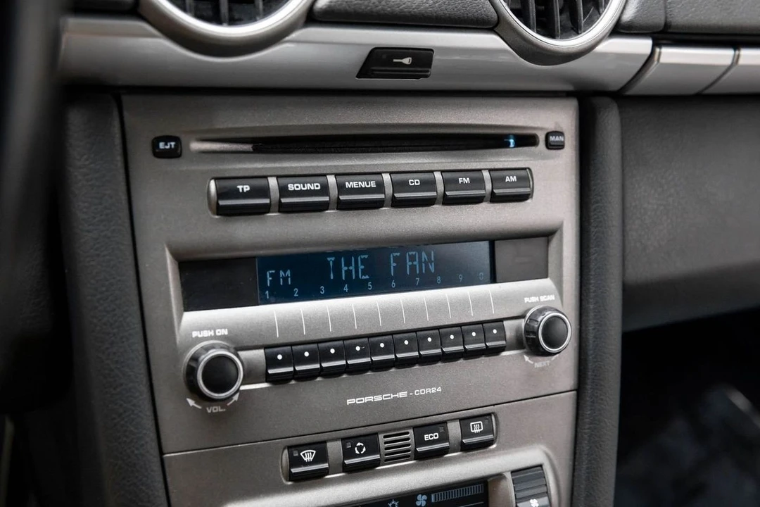 2006 Porsche - Image 27 of 31