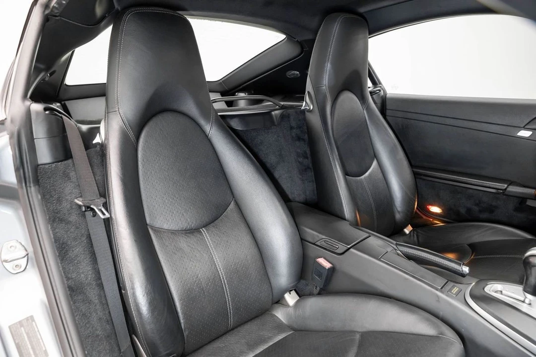 2006 Porsche - Image 14 of 31