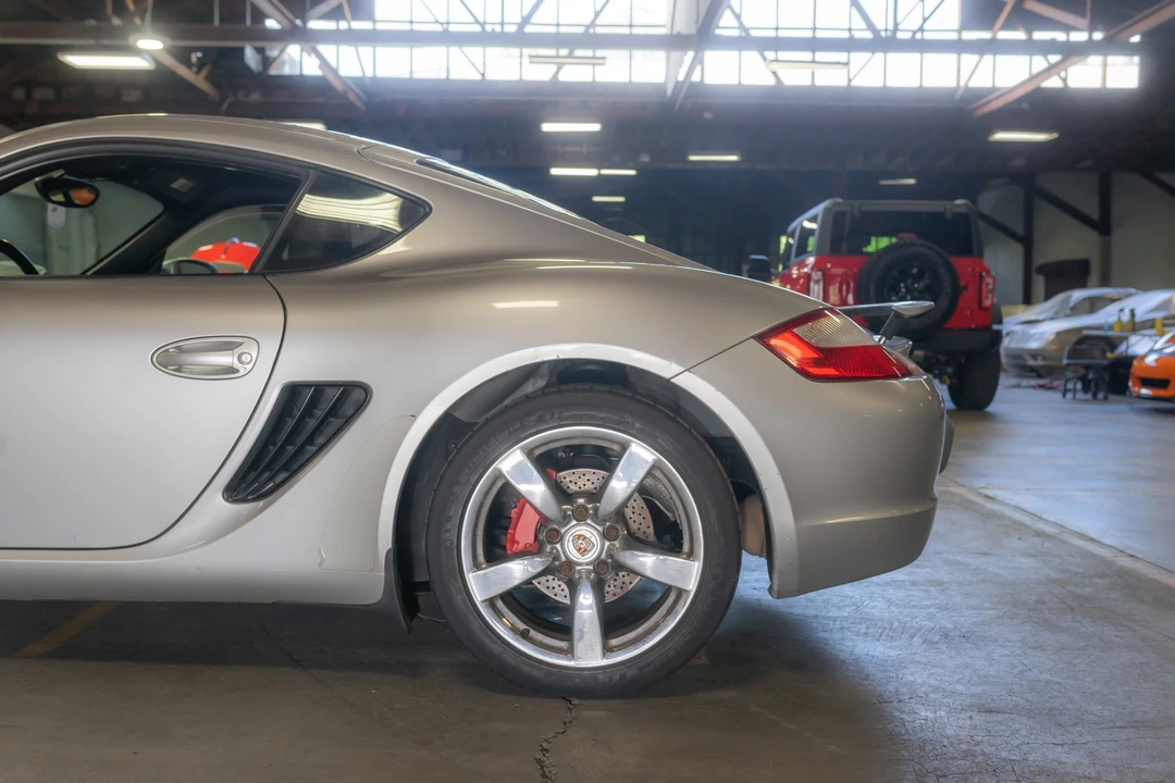 2006 Porsche 987 Cayman S - Image 14 of 31