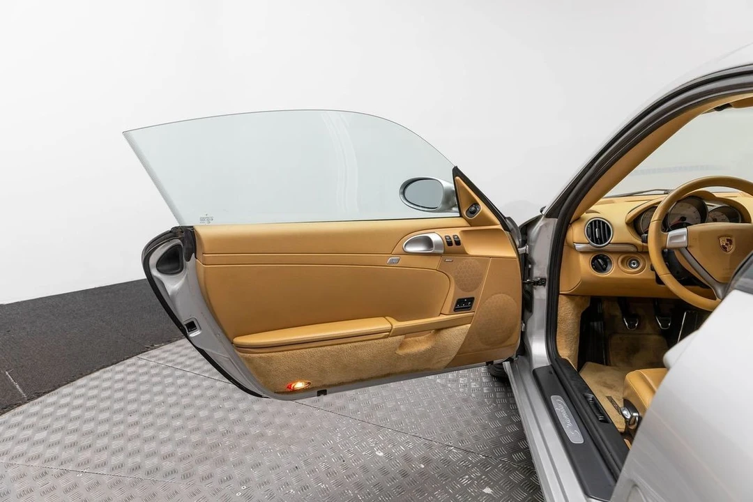 2006 Porsche 987 Cayman S - Image 10 of 31