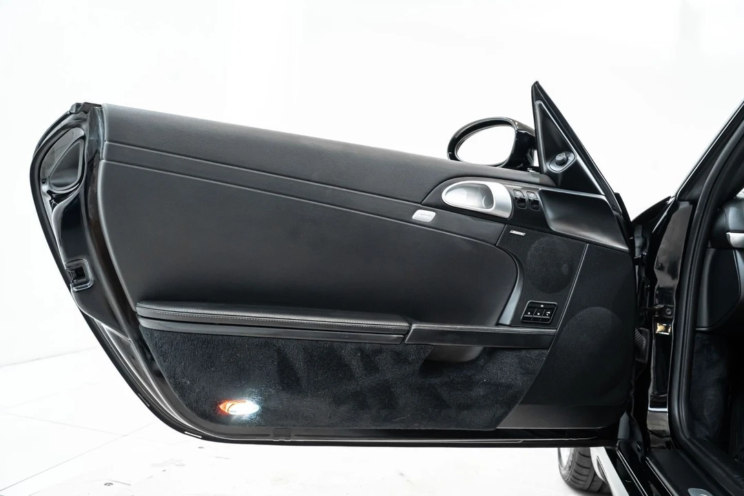 2006 Porsche Cayman - Image 20 of 31