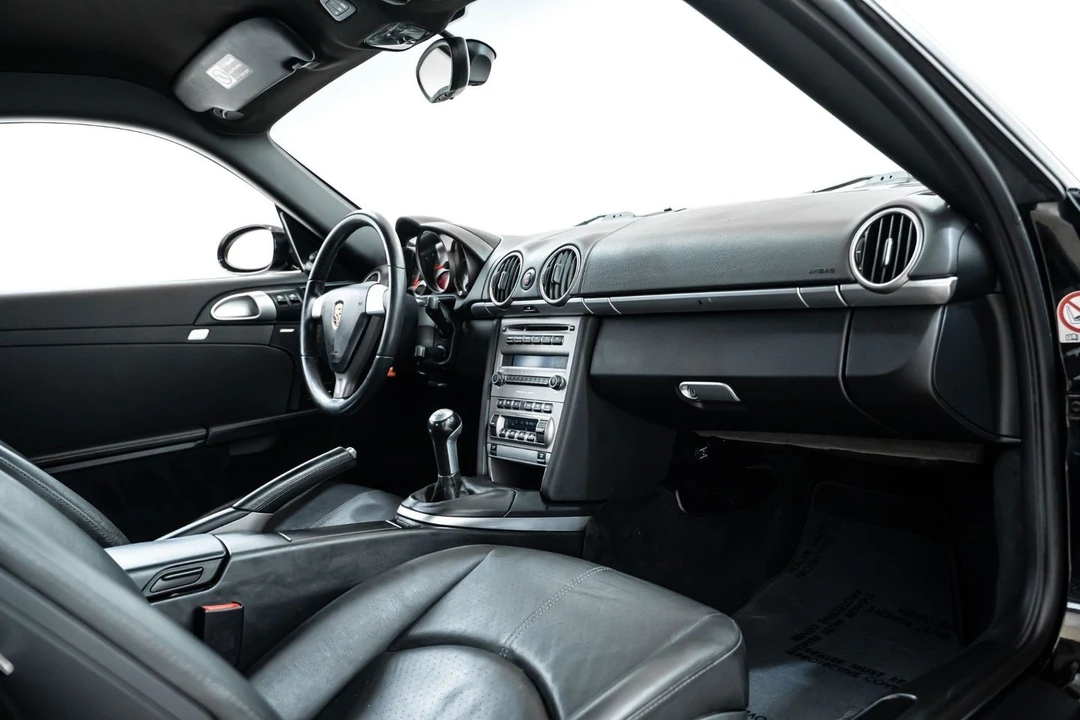 2006 Porsche Cayman - Image 26 of 31