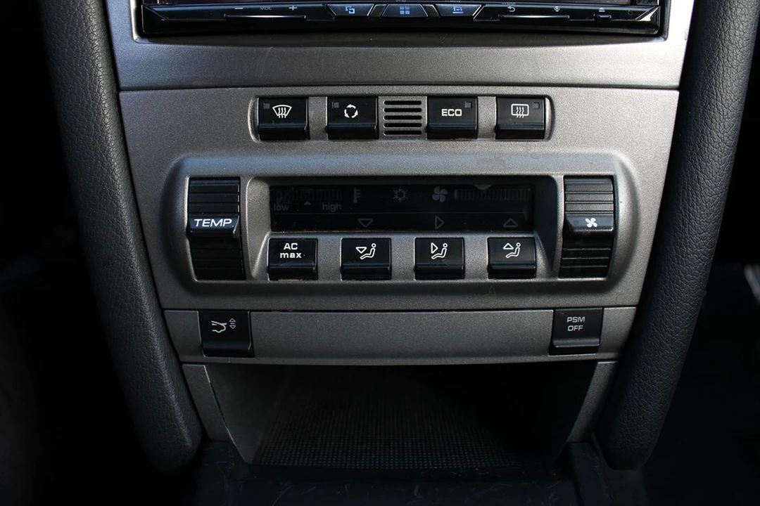 2006 Porsche Cayman - Image 27 of 31