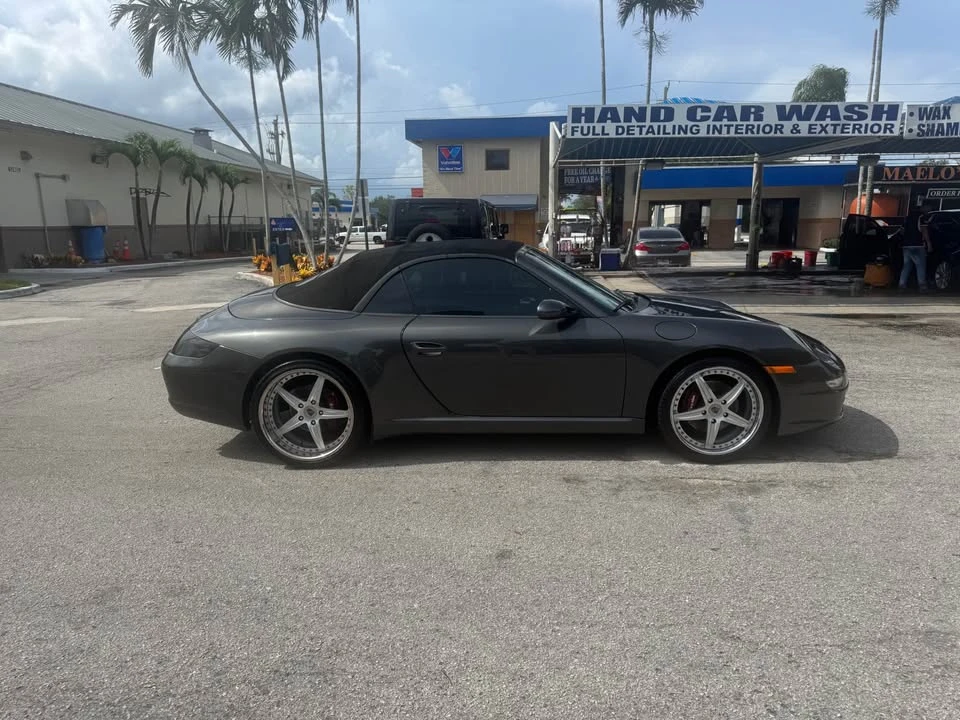 2006 Porsche Carrera GT - Image 3 of 20