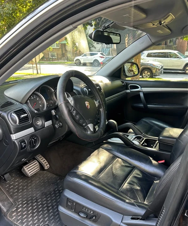 2006 Porsche Cayenne - Image 10 of 12