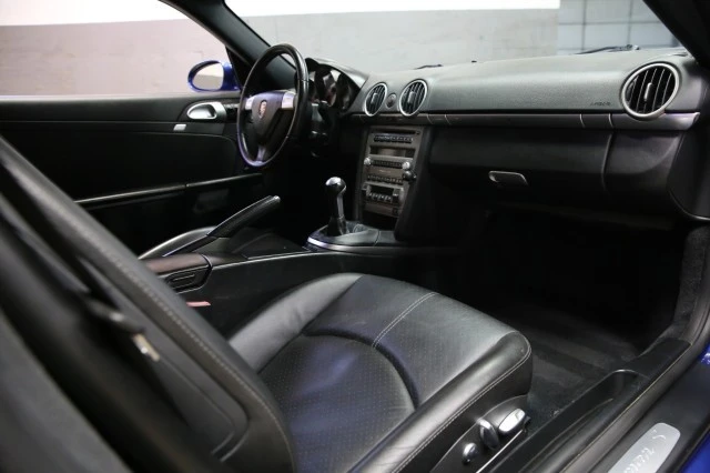 2006 Porsche Cayman - Image 10 of 24
